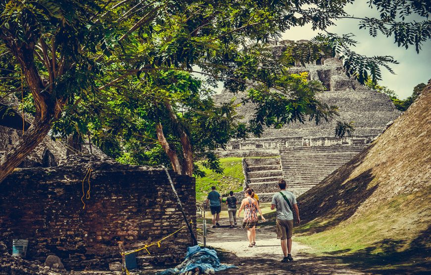 Xunantunich Maya Ruins Tour from San Ignacio Cayo